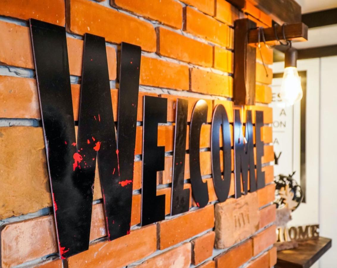 Rustic Flat With Perfect Location Apartman